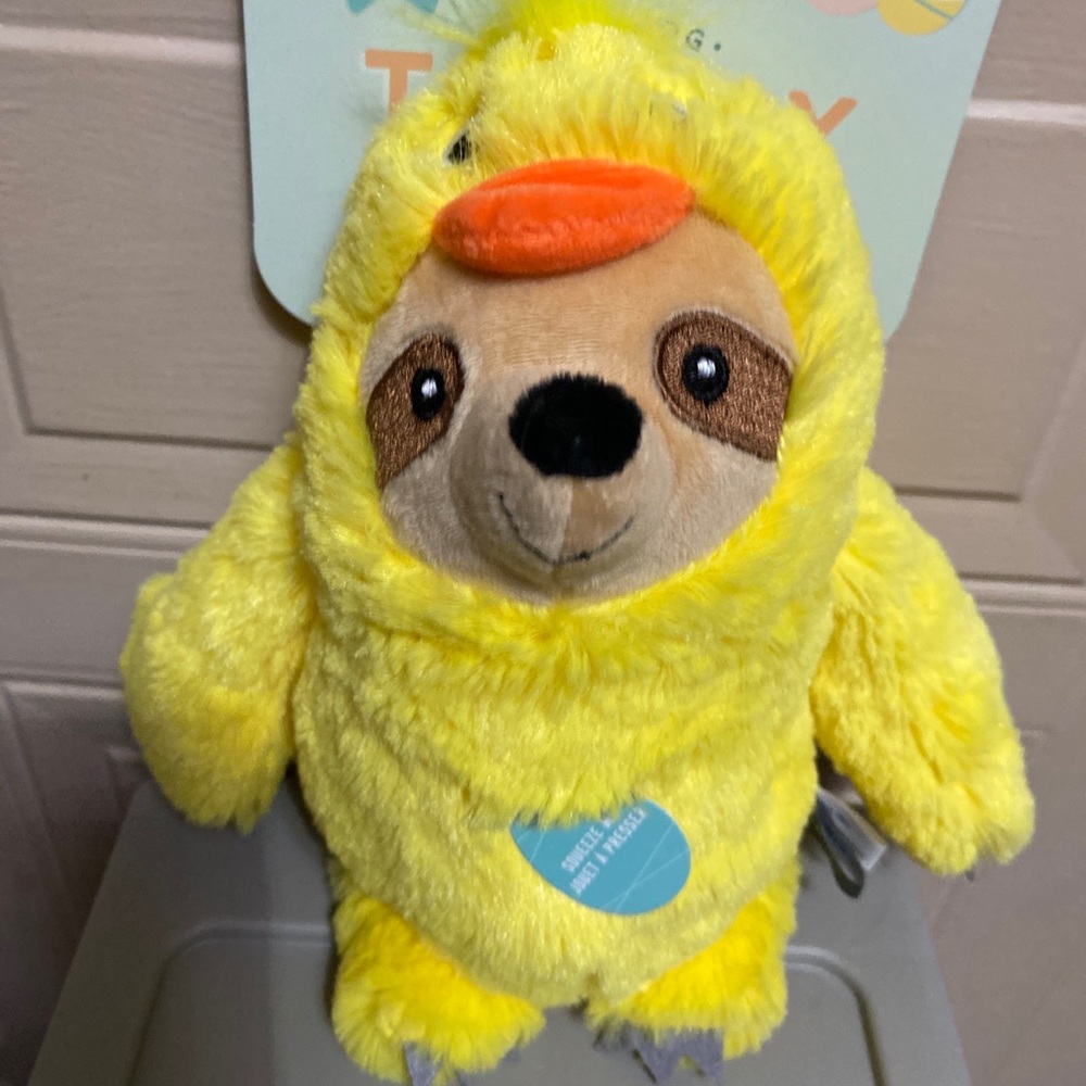 Beutiful Colors Sloth With Squeaker. - Picture 3 of 7